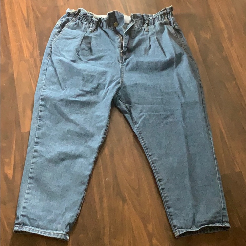 Paper waist, high waisted jeans